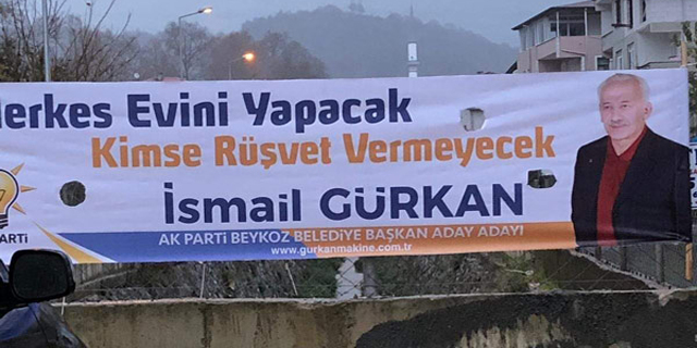 AKP'li Aday adayı'ndan İlginç Propoganda Afişi