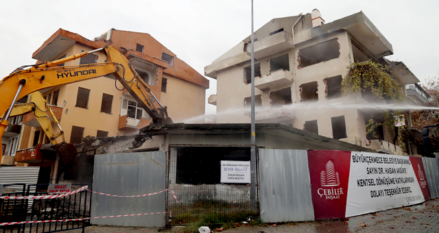 Büyükçekmece'de Dönüşmeye Devam Ediyor