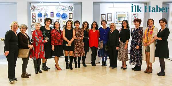 Sanatçılardan Çinilerin Dünyasına Yolculuk