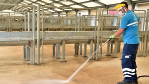 Kurban Satış ve Kesim Tesisleri Temizleniyor