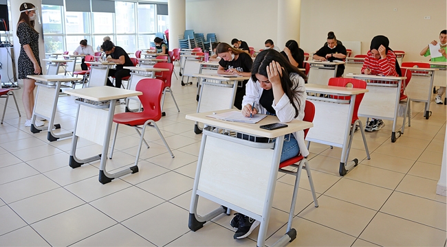 Ataşehir Belediyesi'nin Üniversite'ye Hazırlık Eğitimleri Başlıyor