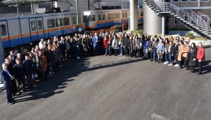 Yeni Kadın Tren Sürücüleri Brövelerini İmamoğlu'nun Elinden Alacak