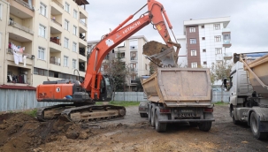 Kartal'da Kültür Merkezi ve Aşevi Projesi İçin İlk Kazma Vuruldu
