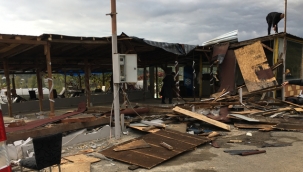 Kartal'da Milli Emlak Arazisine Yapılan Kaçak Yapı Yıkıldı