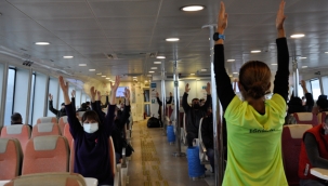 Vapurda Spor Başladı