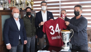 Başkan Yüksel Kartalspor Tesislerini Ziyaret Etti
