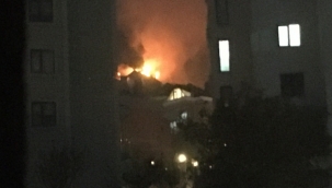 Hüsnü Süslü'nün Evinde Yangın Çıktı