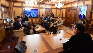 Yeşilçam Yıldızlarından Başkan Yazıcı'ya Ziyaret