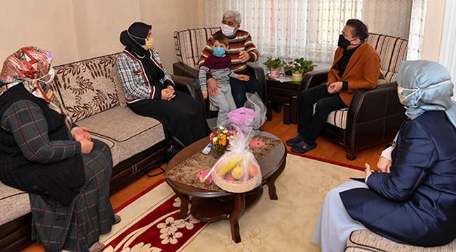 Başkan Yazıcı'dan "Yaşlılar Haftası"nda Yaşlılara Ziyaret