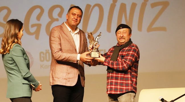 Oyuncu Erkan Can, Dünya Tiyatrolar Haftası'nda Kartal Belediyesi'nin Konuğu Oldu