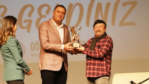 Oyuncu Erkan Can, Dünya Tiyatrolar Haftası'nda Kartal Belediyesi'nin Konuğu Oldu