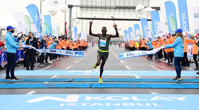 N Kolay İstanbul Yarı Maratonu'nda Dünya Rekoru