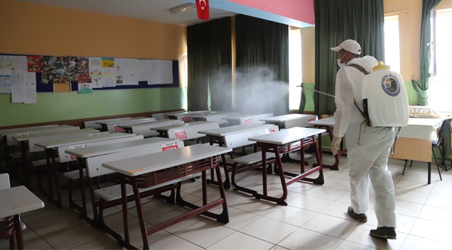 Kartal Belediyesi Yüz Yüze Eğitim Öncesi Okulları Dezenfekte Ediyor