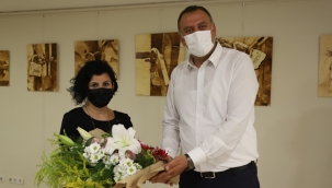 Kartal'da 'Ahşap Yakma Sanatı Gölge Oyunları' Sergisi