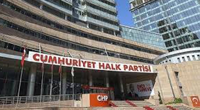 CHP'li Belediye Başkan Yardımcısının Eşi İhraç Edildi