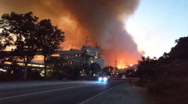 İBB Ekipleri Kemerköy Termik Santralı Çevresindeki Yangınlara da Müdahale Etti