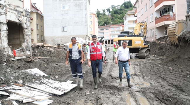 Kartal Belediye Başkanı Gökhan Yüksel, Afet Bölgesi Bozkurt'ta