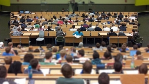 Daha Üniversiteye Adım Atmadan Dert Sahibi Oluyorlar!