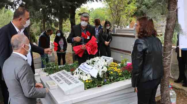 Kartal Belediyesi'nin Sevilen Müdürü Cemal Şahan, Mezarı Başında Anıldı