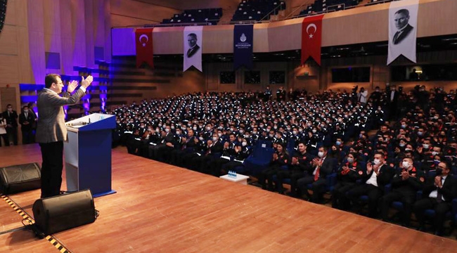 İmamoğlu Çalışma Arkadaşlarına Seslendi "Bir Kişinin Değil, Türkiye Cumhuriyeti'nin Memurusunuz"