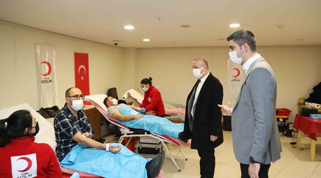 Kartal Belediyesi ve Kızılayı İşbirliği İle Kan Bağışı Kampanyası 