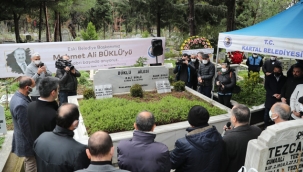 Kartal Eski Belediye Başkanlarından Büklü, Mezarı Başında Anıldı