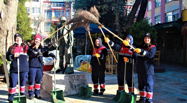 Maltepe Sokaklarına Kadın Eli Değdi