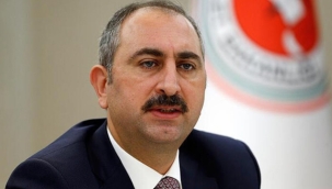 Adalet Bakanı Abdülhamit Gül İstifa Etti.