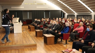 Maltepe'de "En İyi Narkotik Polisi Anne" Projesi Kapsamında Madde Bağımlılığı Eğitimi