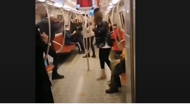 Metro'da Bıçaklı Saldırgana 18 Yıl Hapis İstemi