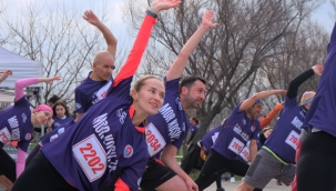 Maltepe'de 'Mor Gün'e 'Mor Koşu'