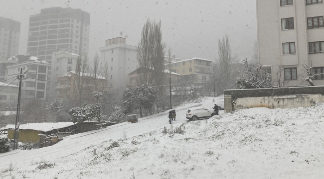 Vali Yerlikaya'dan, İstanbul İçin Yeni Kar Uyarısı