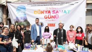 Dünya Sanat Günü'nde Kartal Sanat Sokağı'nda Renkli Etkinlik