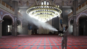 Kartal'da Ramazan Ayı Öncesi Camiler Dezenfekte Edildi