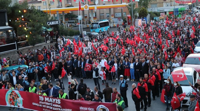 Kartal'da Coşkulu 19 Mayıs Kutlaması