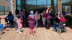 Özel Bireyler ve Aileleri Şile Kampı'nda 1 Hafta Tatil Yaptı