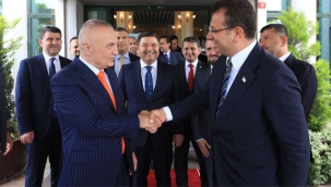 Arnavutluk Cumhurbaşkanı'ndan İmamoğlu'na "Çok Özelsiniz"