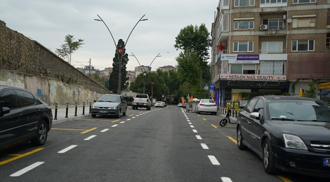 Kartal Hürriyet Caddesi Yenilenen Haliyle Trafiğe Açıldı