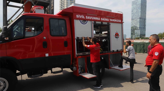 Kartal Belediyesi Arama Kurtarma Ekibi'ne Yeni Araç