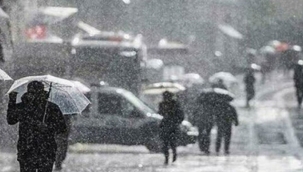 İstanbul'a Sağanak Yağış Uyarısı