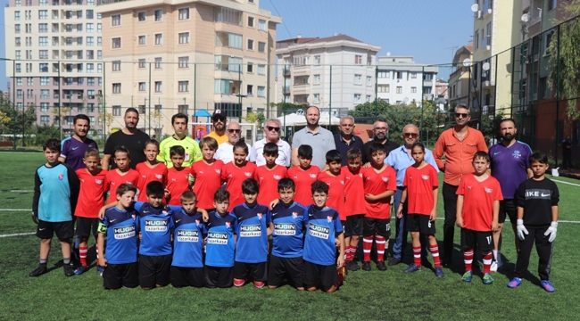 Kartal Belediyesi, 'Metin Oktay Kulüpler Arası U-12 Futbol Turnuvası Başladı