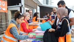 Kartallı Sivil Savunma Ekiplerinden Doğudaki Okullara Kırtasiye Yardımı