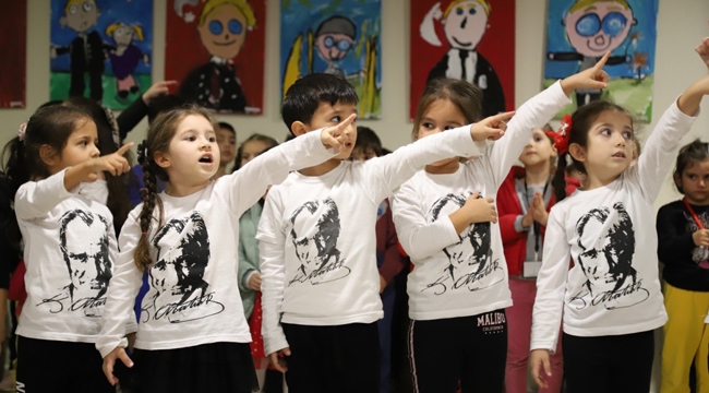Kreş Öğrencilerinin 'Kalbimdeki Atatürk Sergisi' Kartal'da Açıldı