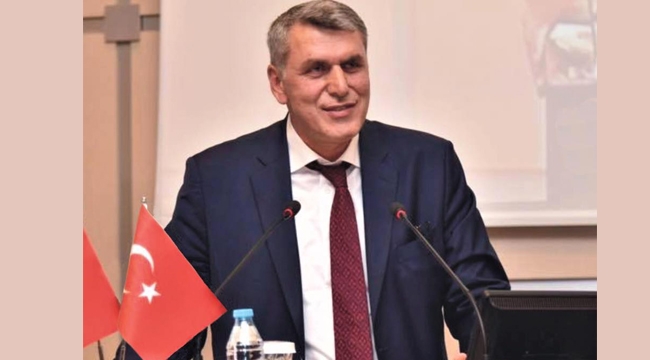 İBB, Ak Parti Meclis Üyesi Kızılay İstanbul İl Başkanı Kadem Ekşi Milletvekili Adaylığı İçin İstifa Etti
