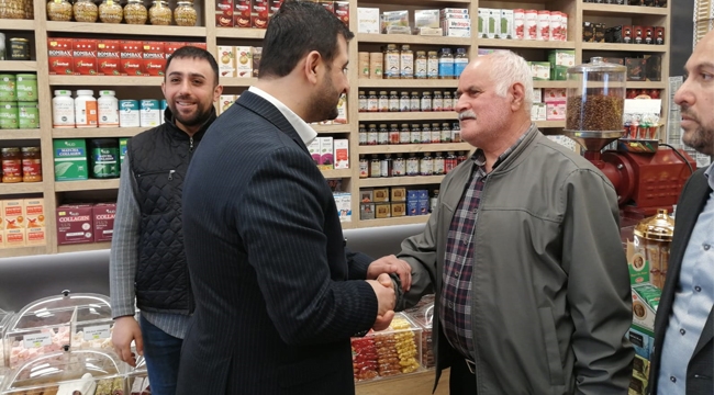 AK Parti İstanbul Milletvekili Adayı Yunus Fırat Aydın, Kartal'da Esnaf Ziyaretlerinde Bulundu