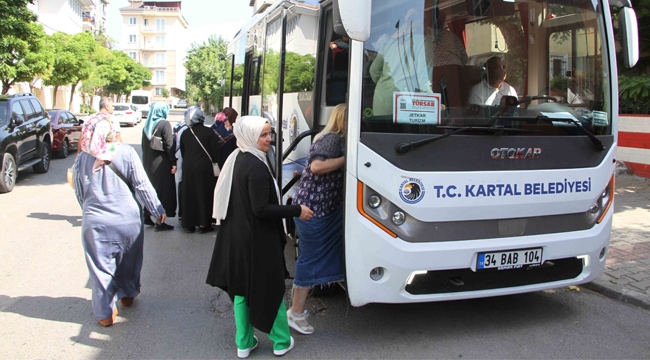 Belediye Hizmetleri Kadınlara Kent Turları İle Tanıtılıyor