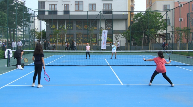 Kartal'da Tenis Eğitimleri ve Maçlar Başlıyor
