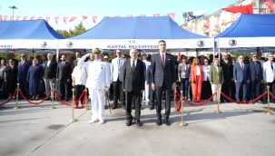 Kartal'da, 30 Ağustos Zafer Bayramı Atatürk Anıtına Çelenk Sunumuyla Başladı