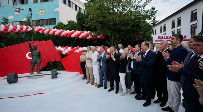 Naim Süleymanoğlu Adı Kartal'da Yaşayacak