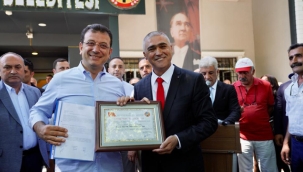Nazimiye Belediyesi'nden İmamoğlu'na Fahri Hemşehrilik Beratı